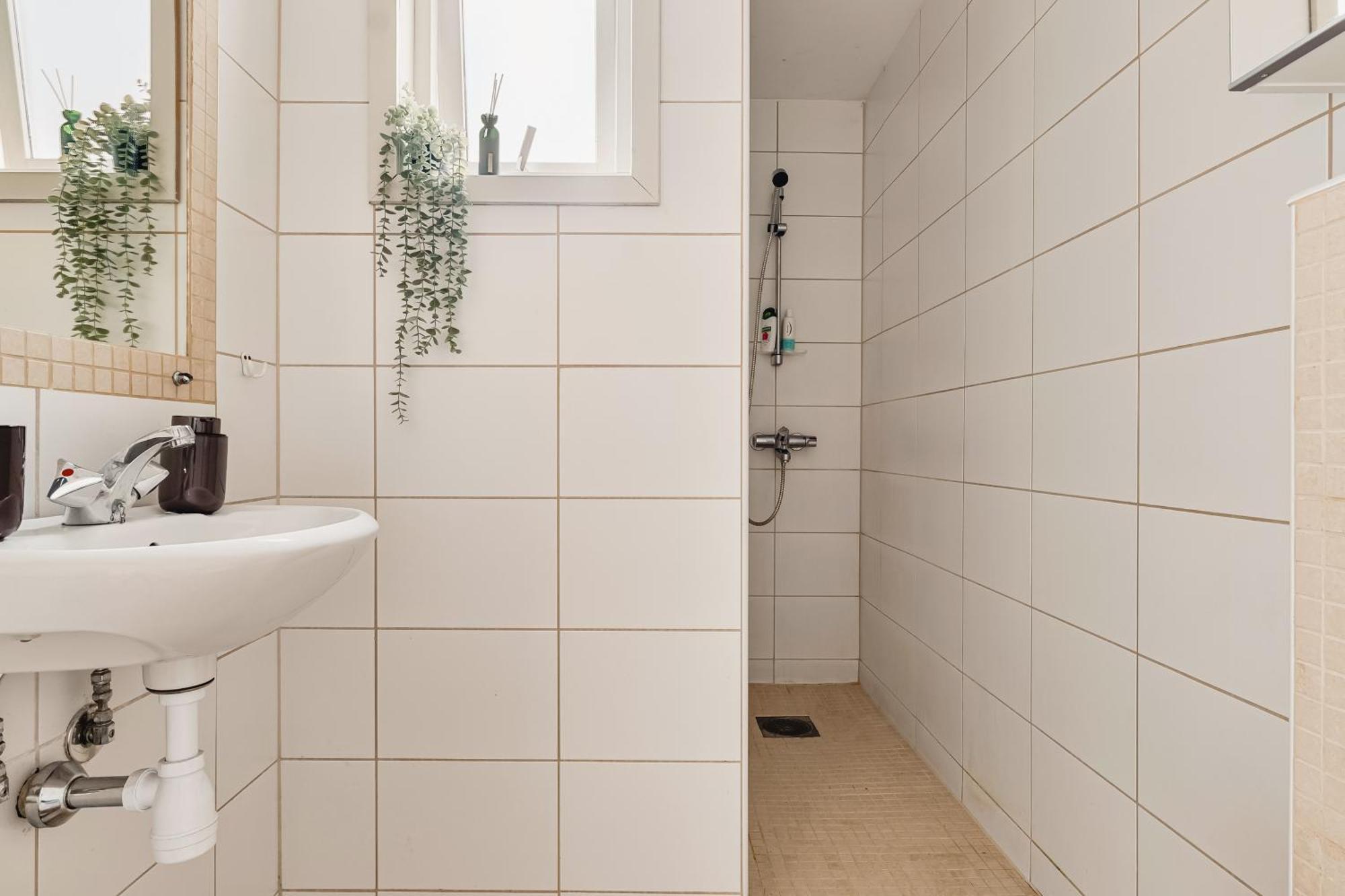 Spacious! 2024 Renovated! 4 Bedrooms! Bergen Extérieur photo